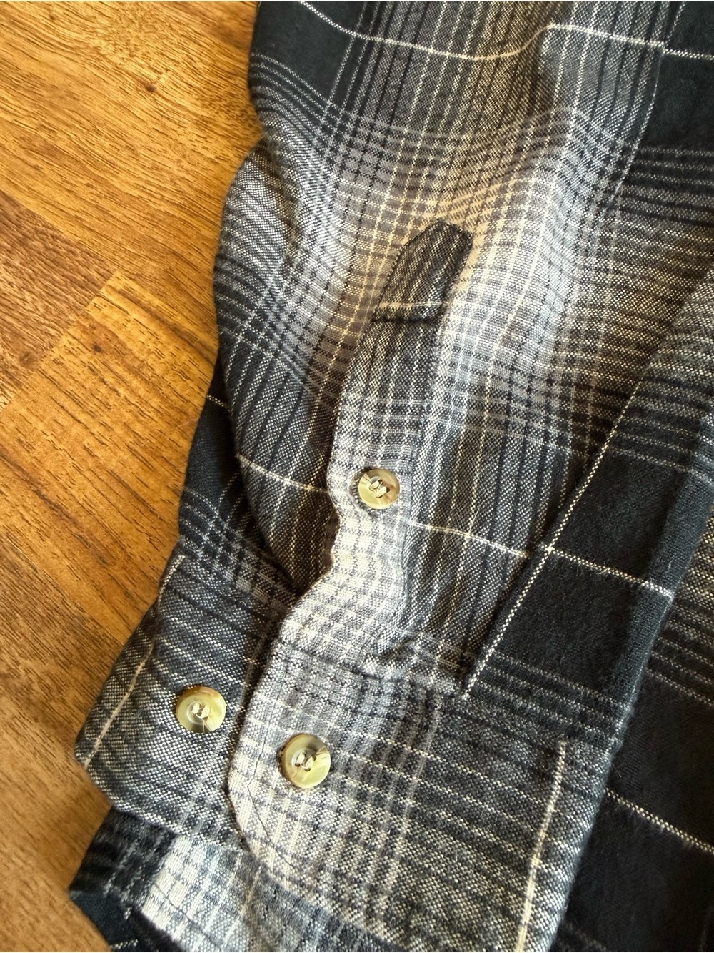 Men's Black & Gray Ombre Plaid Button-Down Shirt - Picture 6 of 8